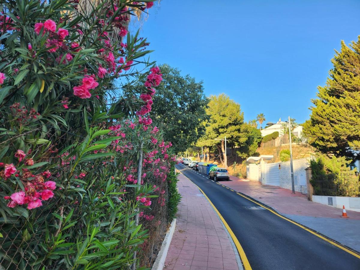 Deluxe Studio Athos 50 Mp Garden Patio Benalmadena Golf & Beach Exterior foto