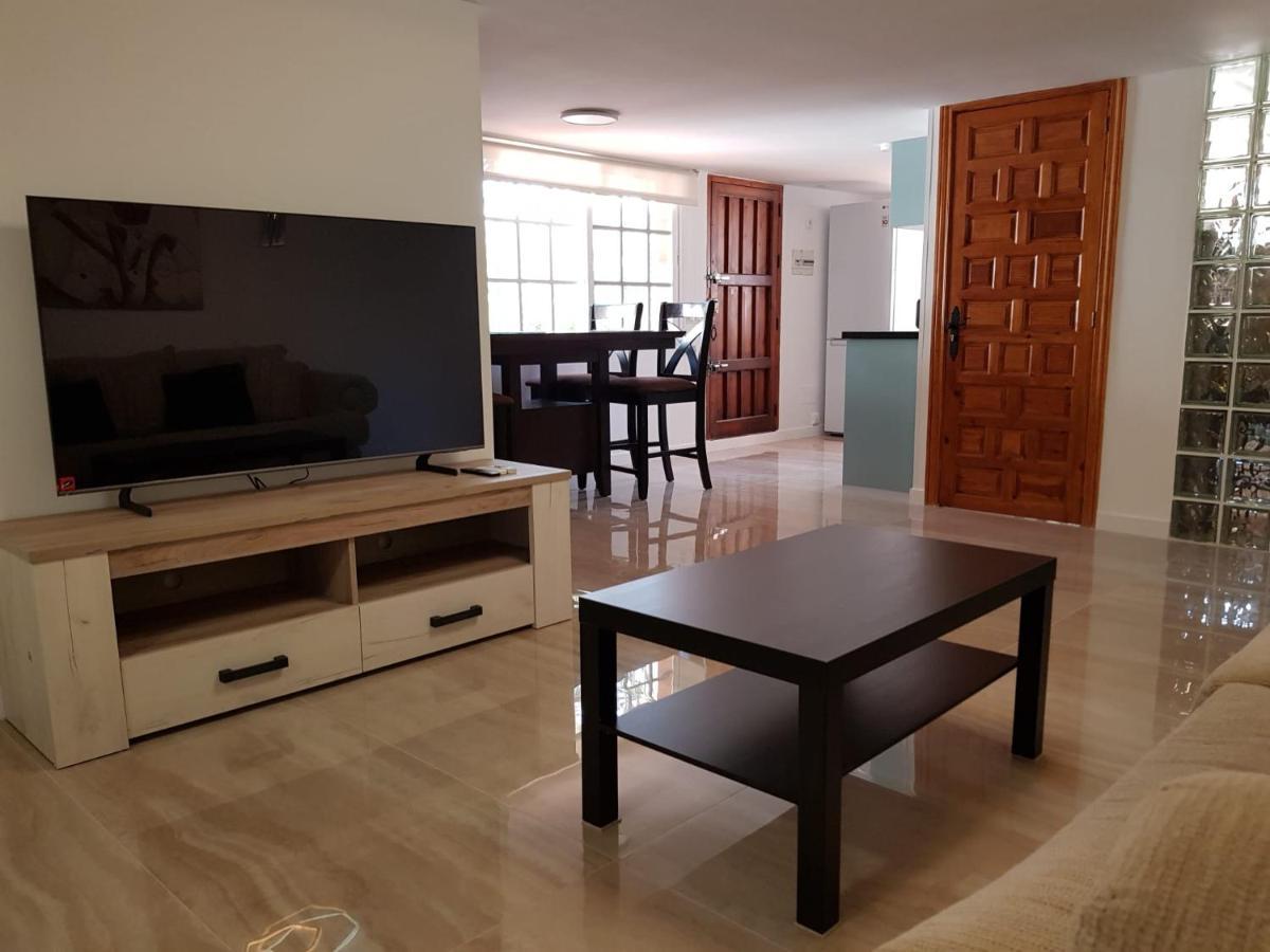 Deluxe Studio Athos 50 Mp Garden Patio Benalmadena Golf & Beach Exterior foto
